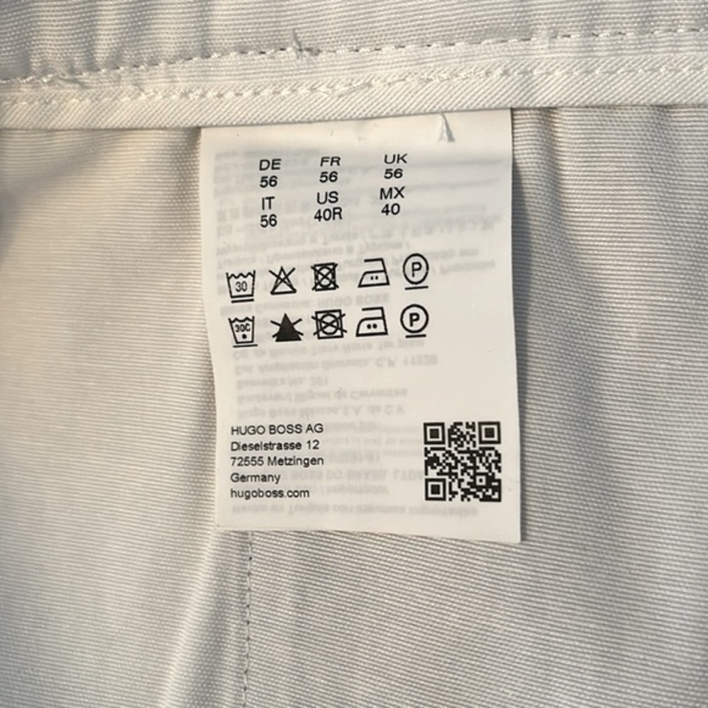 Hugo Boss Shorts - Picture 5 of 5